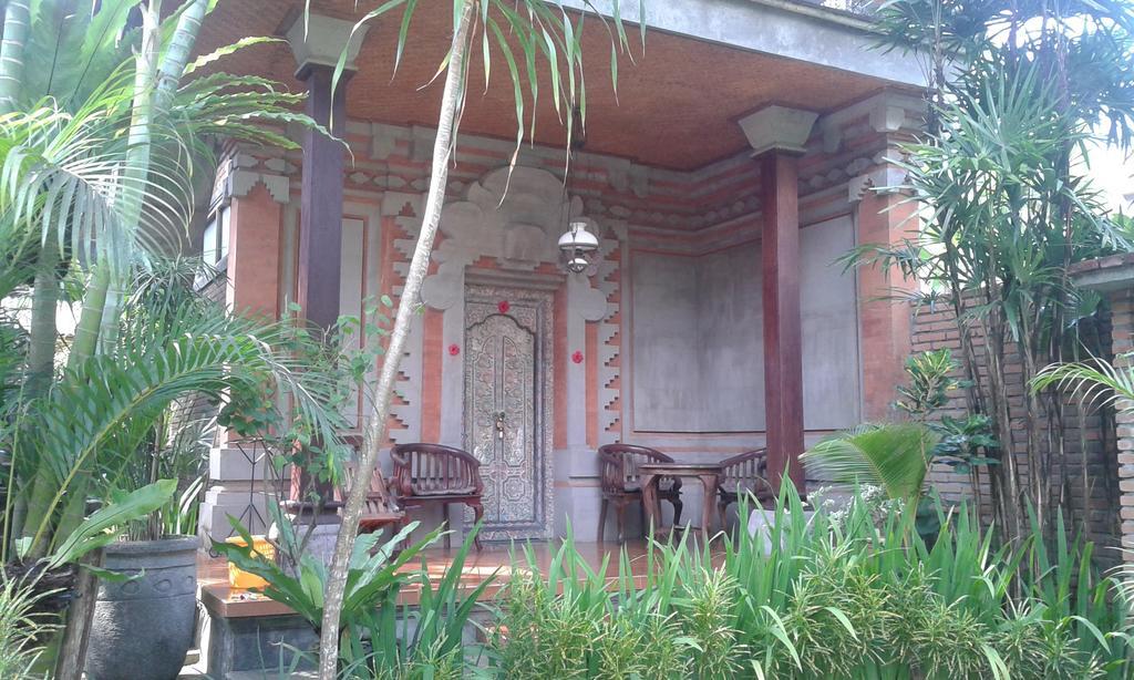 Mandia Bungalows Ubud Oda fotoğraf