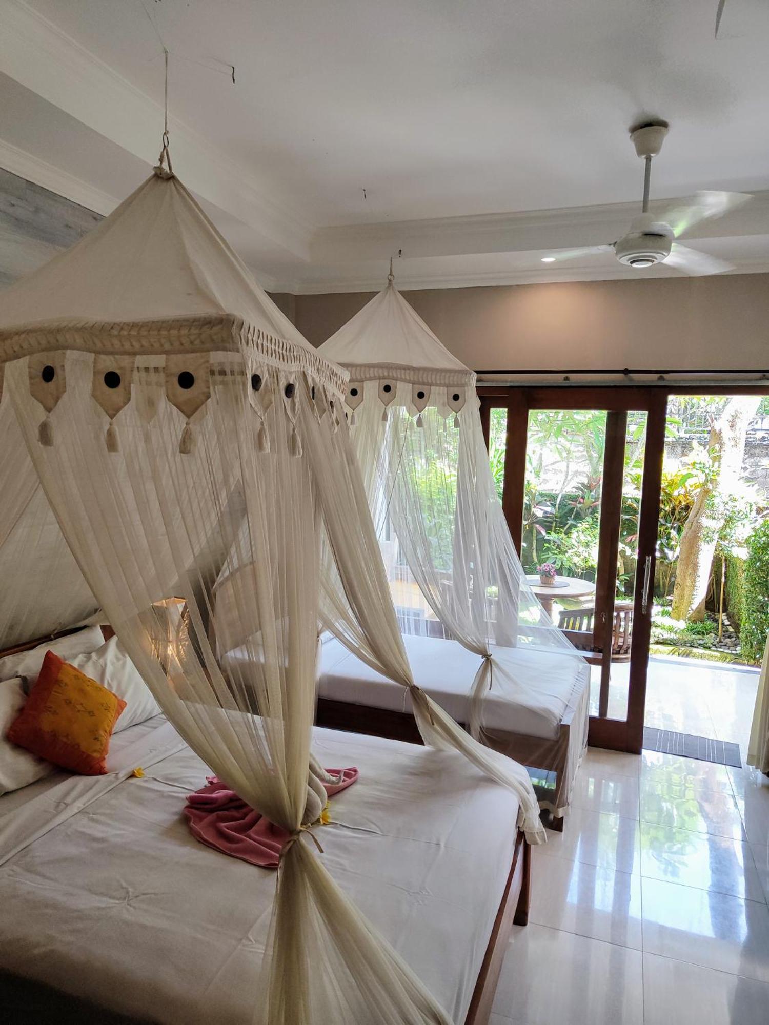 Mandia Bungalows Ubud Oda fotoğraf